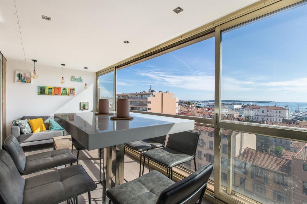 Lb Vacation Rentals I Admire Panoramic Ocean Views Through Walls Of Windows Cannes Esterno foto